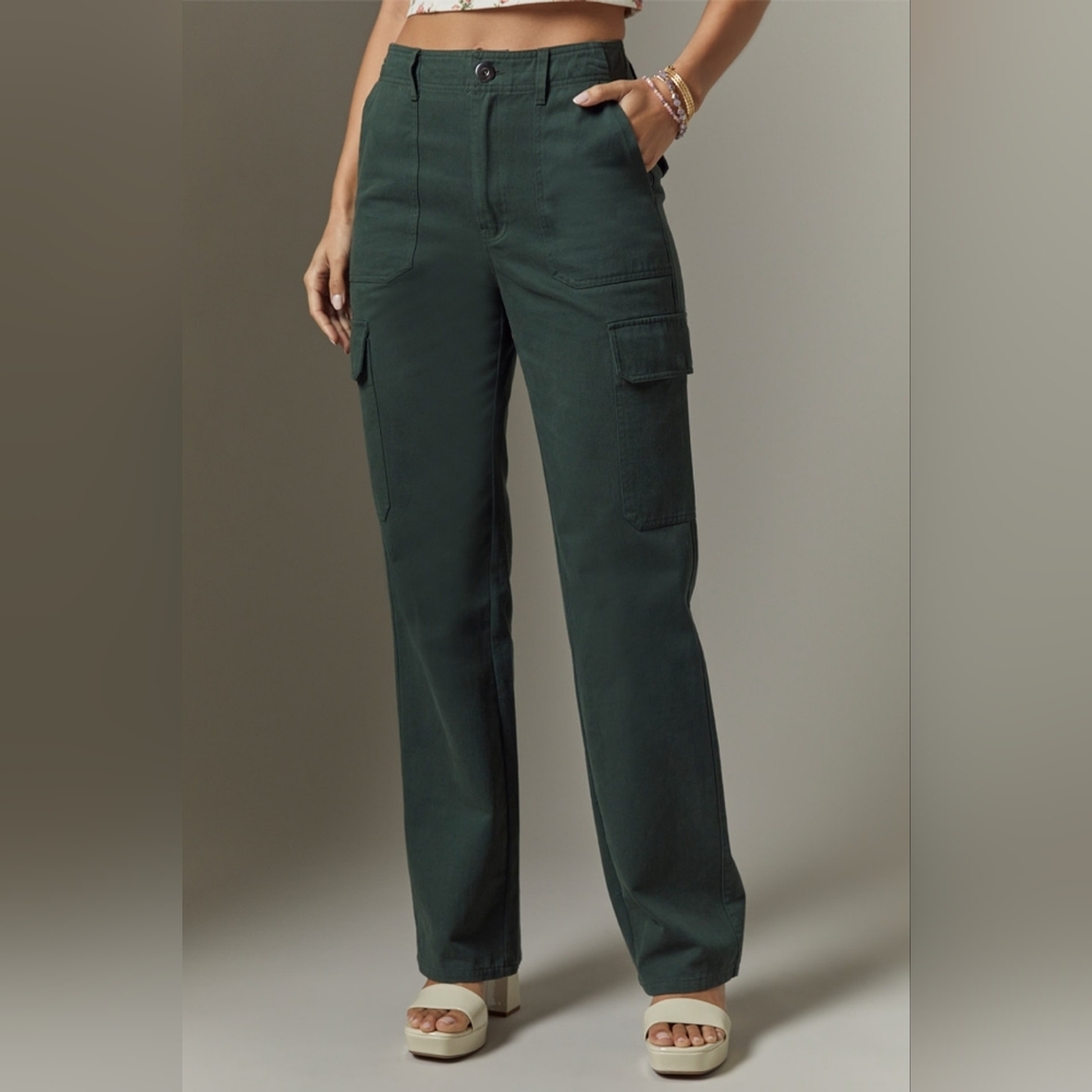 Francesca's Collections Green Straight Leg Pants